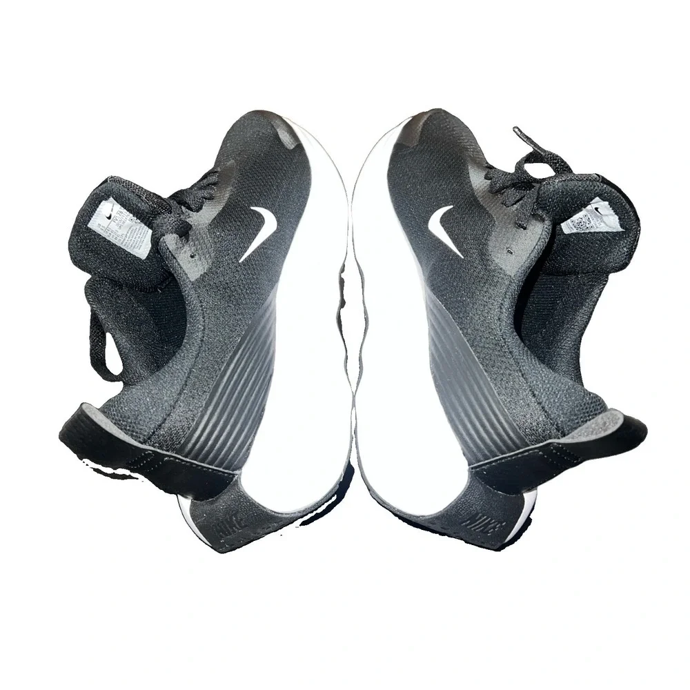 26N30/ Size 9.5 - Nike Promina Black White W